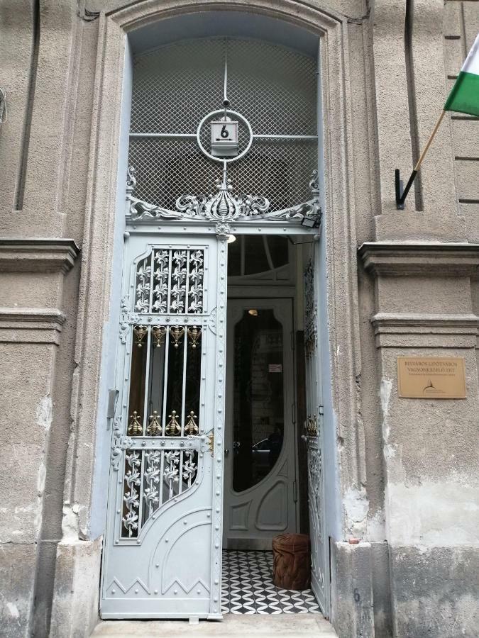 Garibaldi Apartman * Budapest